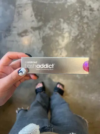 マツエク・マツパ 垢抜け眉WAX専門 ちゅるんまつげ|鎌倉の眉毛・アイブロウイメージ