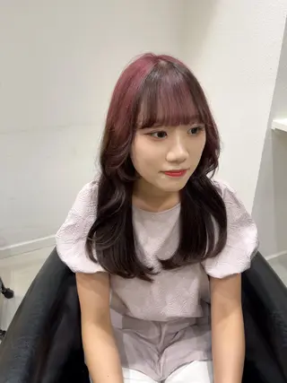 ロング カラー ユナ🎀レイヤー /韓国/ハイトーンのヘアスタイル
