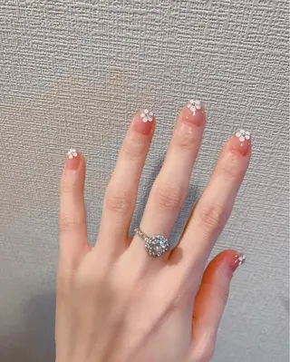 ネイル 💅E•U•B NAIL🌹所属・横浜市中区曙町 ネイルE·U·Bのネイルデザイン