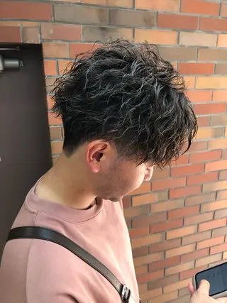 ショート パーマ メンズ ⭐️TOSHIKI メンズパーマオタク⭐のヘアスタイル
