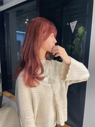 ロング カラー yuri/オリーブ/ 暖色カラー/レイヤーのヘアスタイル