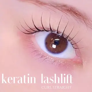 マツエク・マツパ miien(SALONVILLAGE内)所属・MOE /渋谷・明治神宮前のマツエク・マツパデザイン