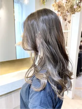 ロング 関塚 栄次郎のヘアスタイル