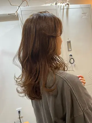 セミロング カラー 下石怜子/レイヤー/ 透明感カラーのヘアスタイル