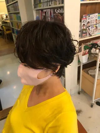 ショート パーマ ✂︎岡根 京花✂︎のヘアスタイル