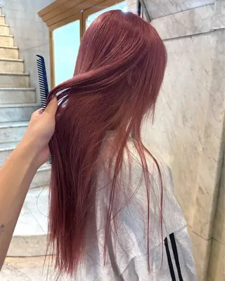 カラー MAMI / Lienのヘアスタイル