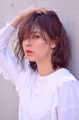 ミディアム カラー パーマ 吉祥寺aivee 若手注目スタッフのヘアスタイル