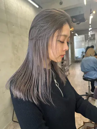 セミロング カラー SALTWATER AYARIのヘアスタイル