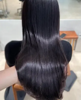 ロング カラー EARTH あいかのヘアスタイル