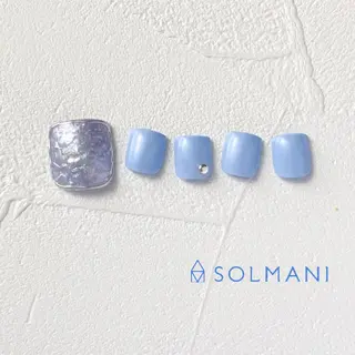 ネイル SOLMANI 予約担当のネイルデザイン