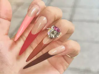 ネイル ONIKA Nail 青山通り店所属・ONIKA Nail 表参道A4🦋2分のネイルデザイン