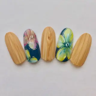 ネイル エルネイル アシスタントのネイルデザイン