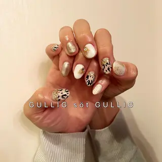 ネイル GULLIG söt GULLIGのネイルデザイン