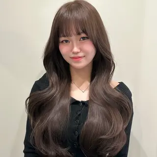 セミロング 🌹ハッシュカット、 レイヤー韓国ヘア🌹のヘアスタイル