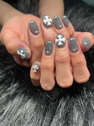 ネイル Private salon ANGEL所属・櫻井 リエのネイルデザイン