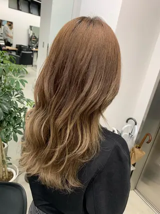 ロング カラー ☀️東京→岡崎☀️ ハイライト青山彪雅のヘアスタイル