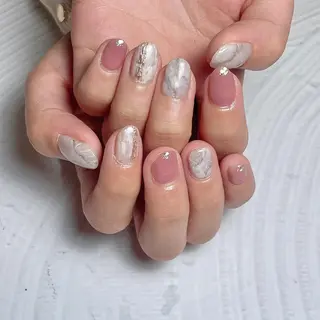 ネイル amulet TOMOMIのネイルデザイン