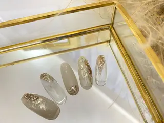 ネイル emu m.uのネイルデザイン