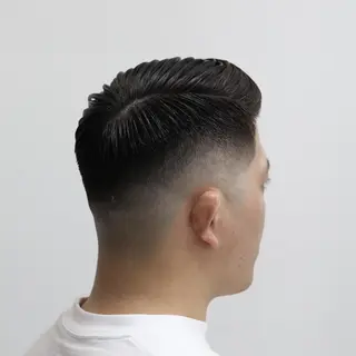 ショート カラー ヘアアレンジ パーマ メンズ キッズ ネイル マツエク・マツパ アイブロウ メンズ専門/パーマ/ フェード/みづきのヘアスタイル