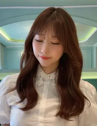 ミディアム カラー ヘアアレンジ 髪質改善×ハイトーン 中田啄也のヘアスタイル