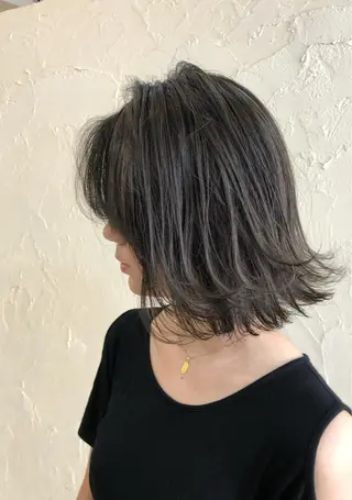 ショート カラー 韓国レイヤー外国人風 透明感カラー髪質改善のヘアスタイル