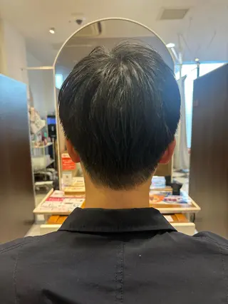 メンズ ルーヴルトータルビューティーサロン生駒所属・橋本 友稀のヘアスタイル