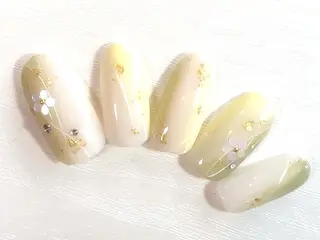 ネイル @.Freestyle 【フリースタイル】所属・根本 奈美のネイルデザイン