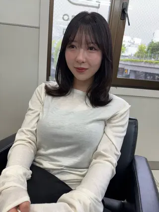 ミディアム カラー ヘアアレンジ ボブ/ツヤベージュ 🫧クルミ🌟のヘアスタイル