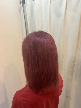 ミディアム カラー 白石 心愛のヘアスタイル