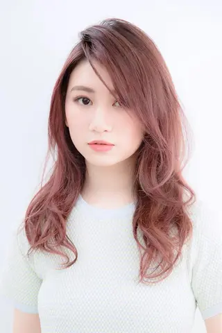 ロング Lond enikaのヘアスタイル