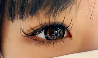 マツエク・マツパ ヘアメイクピカソ所属・ヘアメイクピカソ 髙井久美のマツエク・マツパデザイン