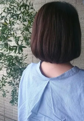 ショート カラー Lien by hair所属・宮崎 睦のヘアスタイル