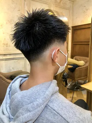 メンズ Carina所属・セン北徒歩５分 キシタクのヘアスタイル