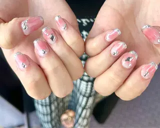 ネイル Salute本店 🦋仲原里佳のネイルデザイン