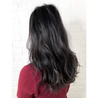 セミロング カラー KIZU 髪質改善 オカルト怪談のヘアスタイル