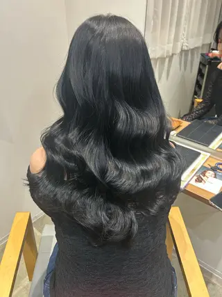 カラー 杉田 理胡のヘアスタイル