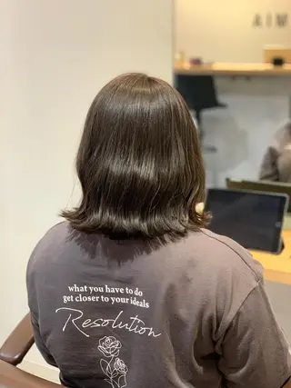 ミディアム MIA 菅原のヘアスタイル