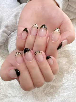 ネイル 💅ネイルハウス🏡 🎀TOMO🎀のネイルデザイン