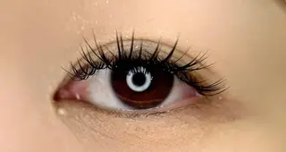 マツエク・マツパ irie hair &　eyelash所属・irie(ｱｲﾘｰ) hair&eyeのマツエク・マツパデザイン