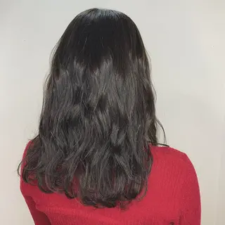 ミディアム 🌷L'oeuf 【ﾙﾌ】ホシカワ🌷のヘアスタイル