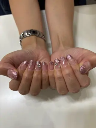 ネイル Bianca関内 USUI🐢のネイルデザイン