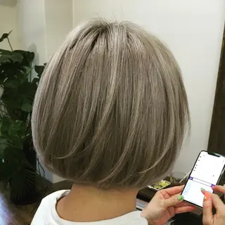 ショート MAAT所属 AKANEのヘアスタイル
