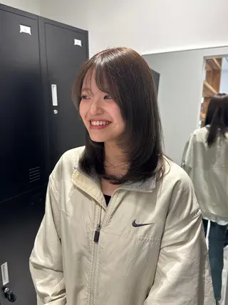 ミディアム カラー 松本 雪愛のヘアスタイル