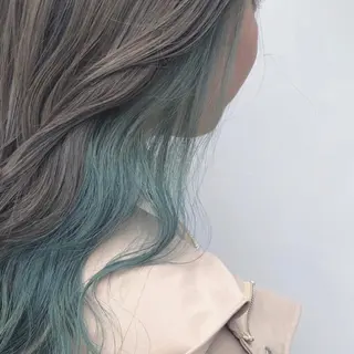 セミロング カラー ハイトーン/ウルフ /小澤凌祐🦕のヘアスタイル