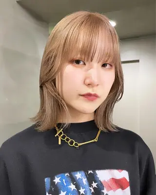 ミディアム カラー 原田 朱里のヘアスタイル