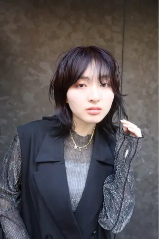 ミディアム パーマ 森山 陽菜のヘアスタイル