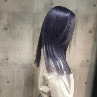 セミロング カラー ホワイト&レイヤーカ ットエクステ長畠俊輔のヘアスタイル