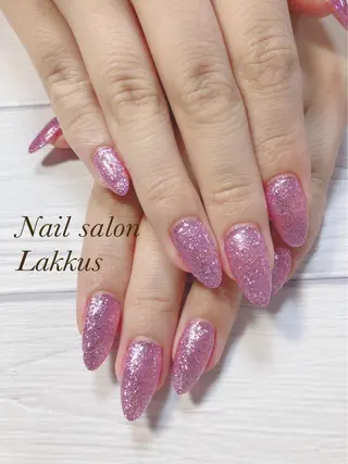 ネイル Lakkus T－CHIのネイルデザイン