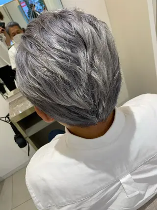 カラー メンズ 吹田 駿 髪質改善縮毛矯正のヘアスタイル