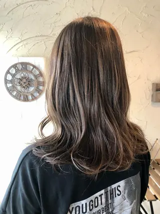 ロング カラー Ichimura yurieのヘアスタイル